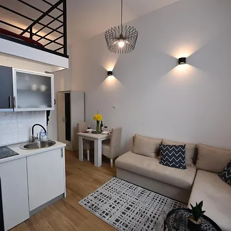 Bel Galleries 아파트 Sajmiste